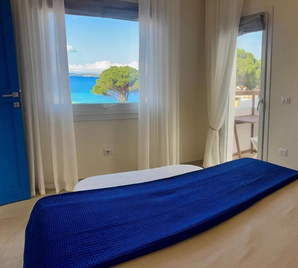 La Dolce Vita In Baia Sardinia